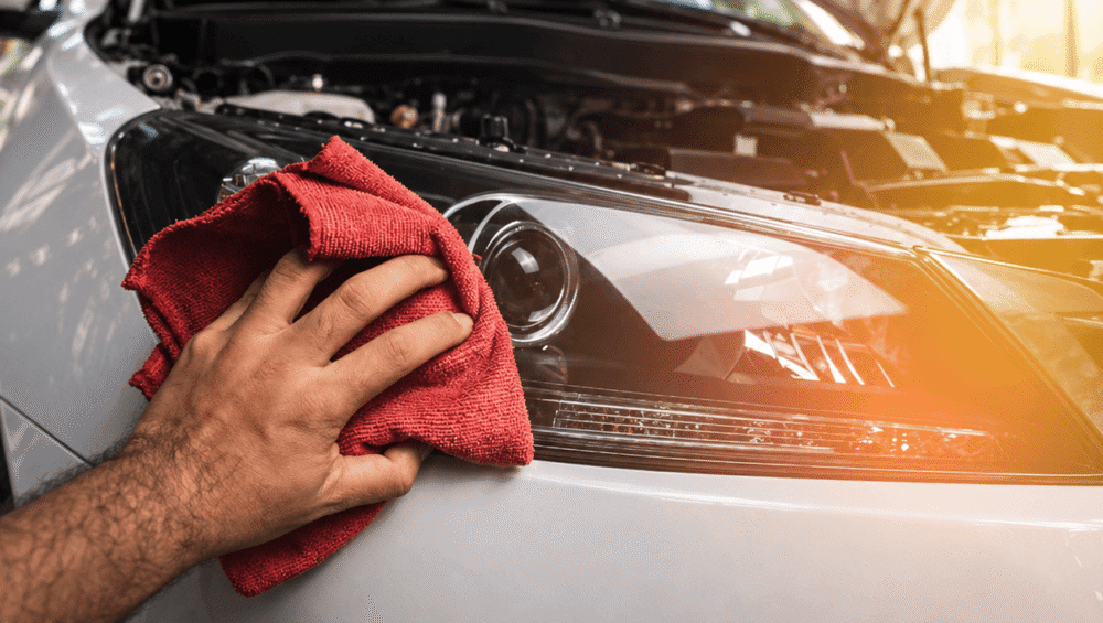 headlight restoration, headlight polishing, head light restoration, head light polishing, head light polishing in Sharjah, head light restoration in Sharjah, تلميع مصابيح السيارة الأمامية